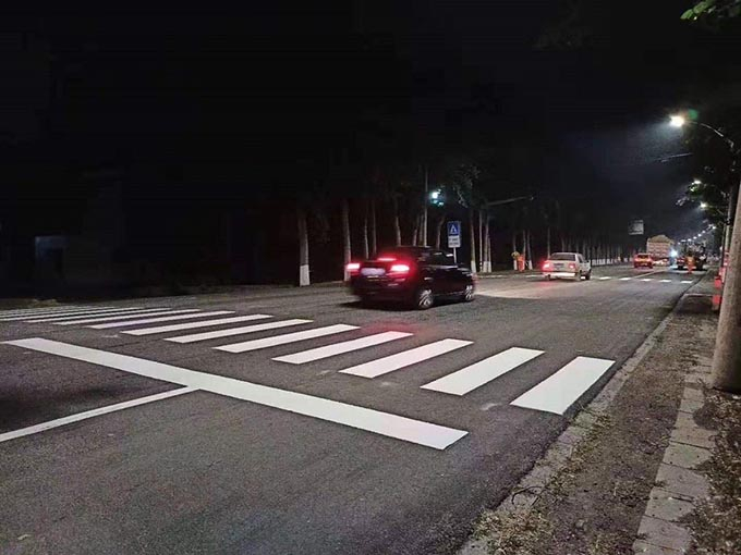 哈爾濱班馬線劃線 道路劃線 冷漆熱熔