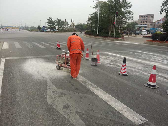 哈爾濱標(biāo)線清洗廠家