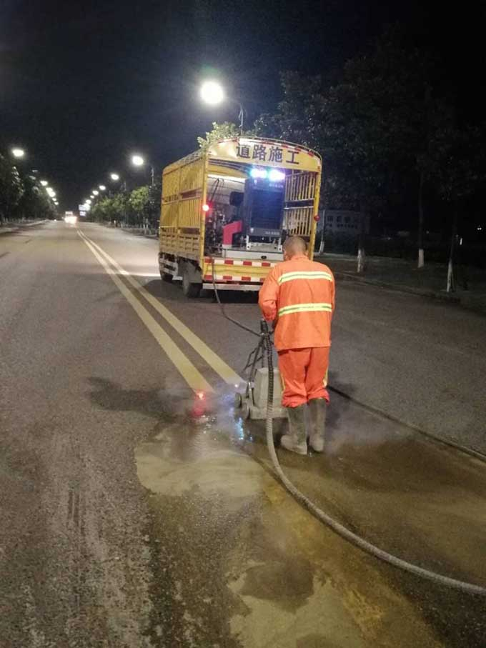 哈爾濱舊線標(biāo)線清理除線