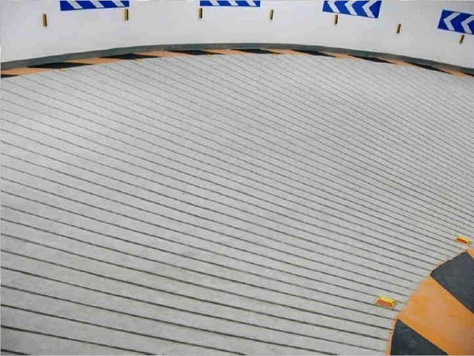 承接地下車庫劃線 坡道劃線 車位劃線